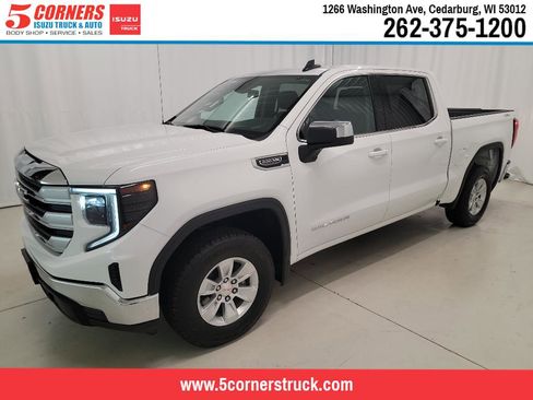 Used 2024 GMC Sierra 1500 SLE image 1