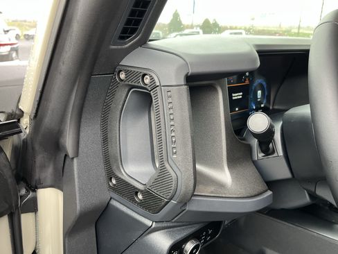 New 2025 Ford Bronco Badlands AWD/4WD image 17