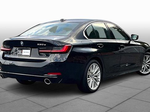 Used 2024 BMW 330e w/ Convenience Package image 12