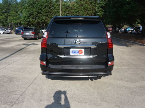 Used 2022 Lexus GX 460 Premium w/ Accessory Package AWD/4WD image 23