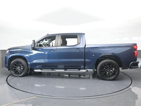 Used 2022 Chevrolet Silverado 1500 RST image 3