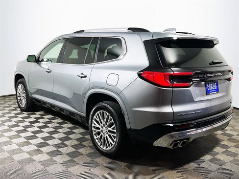 Used 2025 GMC Acadia Denali w/ LPO, Floor Liner Package image 6