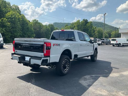 New 2026 Ford F250 Platinum AWD/4WD image 5