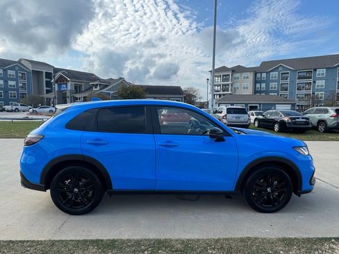 Certified 2026 Honda HR-V Sport image 9