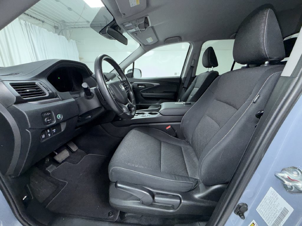 Used 2024 Honda Ridgeline Sport image 15