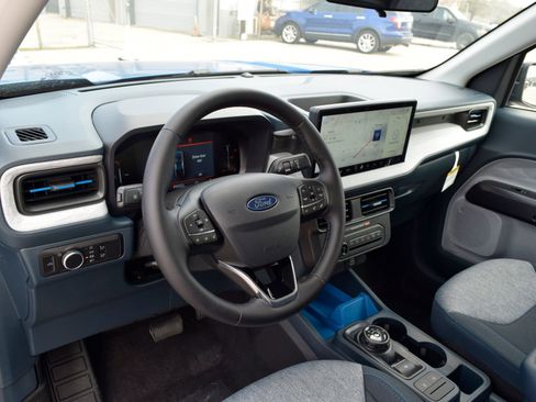 New 2026 Ford Maverick XLT w/ XLT Luxury Package image 17