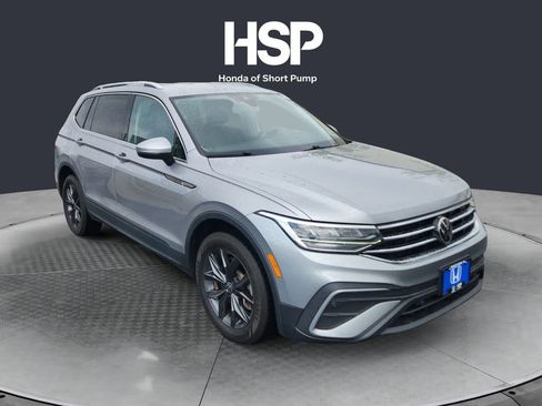 Used 2023 Volkswagen Tiguan SE FWD image 7