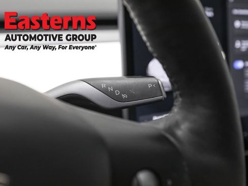 Used 2021 Tesla Model Y Long Range image 13