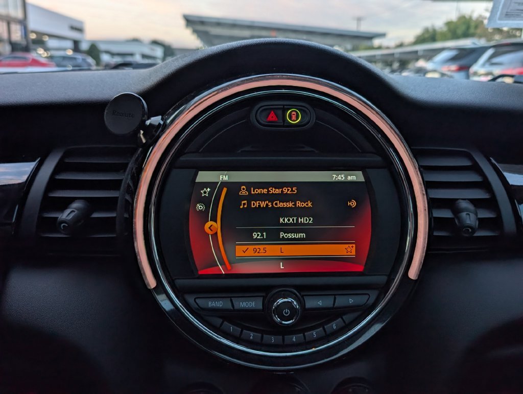 Used 2021 MINI Cooper S w/ Premium Package FWD image 6