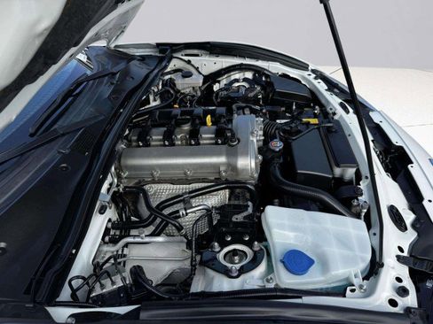 Used 2021 MAZDA MX-5 Miata RF Grand Touring image 46