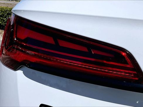 Used 2023 Audi Q5 2.0T Prestige image 29