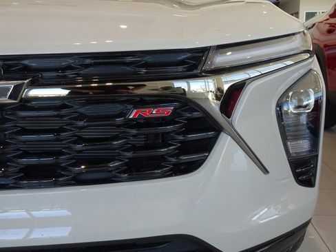 New 2026 Chevrolet Trax RS w/ Sunroof Package image 12