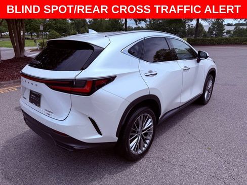 Certified 2022 Lexus NX 350h AWD image 8