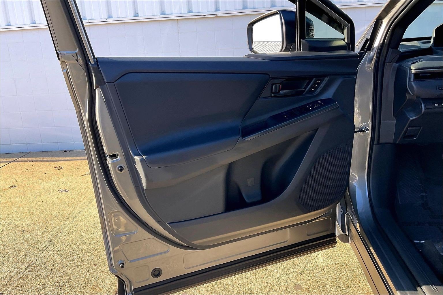 Used 2026 Toyota bZ AWD/4WD image 28
