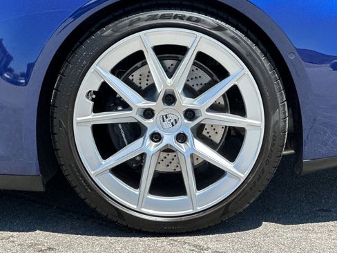 Used 2025 Porsche 911 Carrera RWD image 44