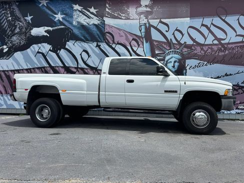 Used 2001 Dodge Ram 3500 Truck 4x4 Quad Cab image 1