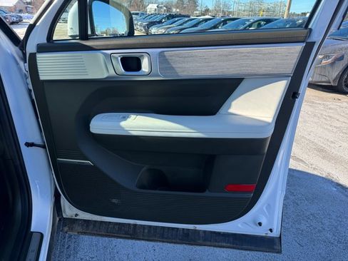 Used 2025 Hyundai Santa Fe Calligraphy image 28