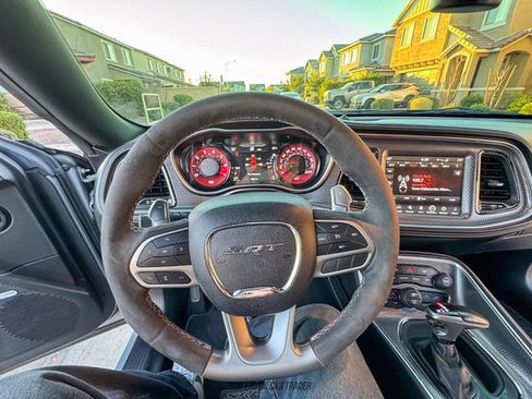 Used 2020 Dodge Challenger SRT Hellcat Redeye image 48