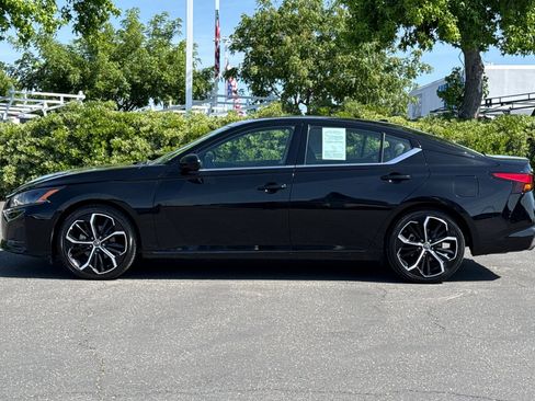 Certified 2024 Nissan Altima 2.5 SR FWD image 7