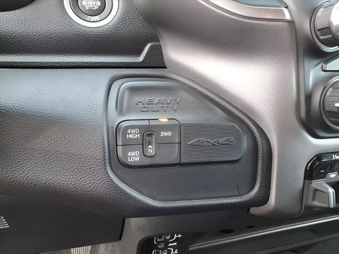 Used 2024 RAM 2500 Big Horn image 16