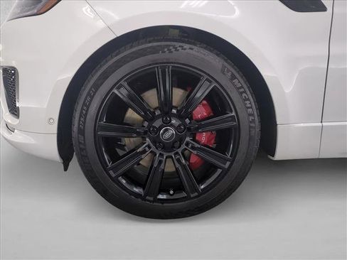 Used 2019 Land Rover Range Rover Sport HSE Dynamic AWD/4WD image 28