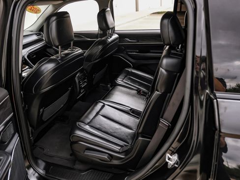 Used 2021 Jeep Grand Cherokee L Limited w/ Trailer Tow Group (B) image 38