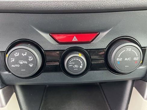 Used 2023 Subaru Forester Premium image 17