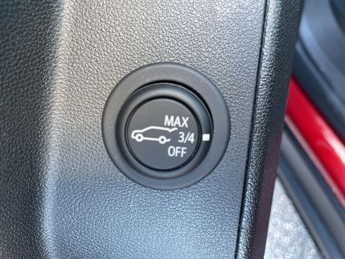 Used 2024 Chevrolet Equinox RS AWD/4WD image 28