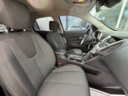 Used 2017 Chevrolet Equinox LT w/ Convenience Package FWD image 13
