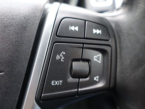 Used 2016 Volvo XC60 T6 w/ Climate Package AWD/4WD image 31