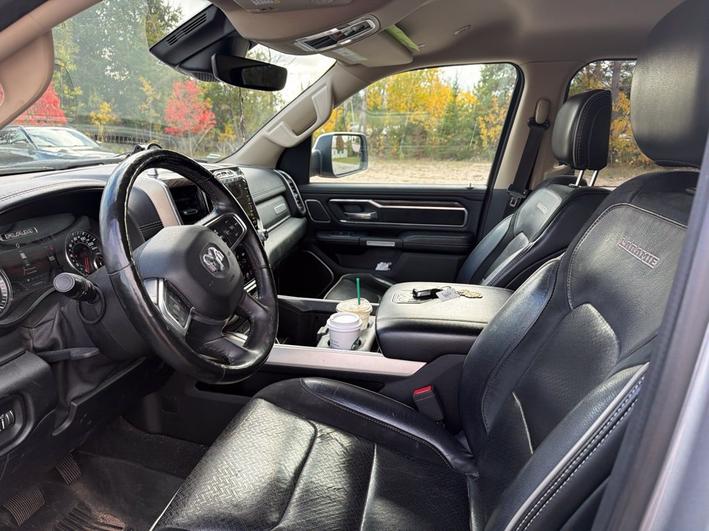 Used 2019 RAM 1500 Laramie RWD image 11
