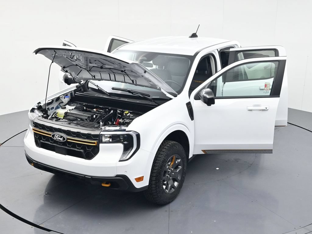 Used 2025 Ford Maverick Tremor AWD/4WD image 52