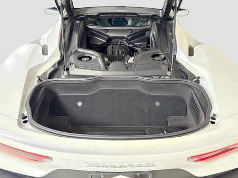 Used 2023 Maserati MC20 Coupe image 26