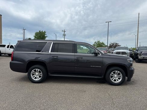 Used 2016 Chevrolet Suburban LT AWD/4WD image 6