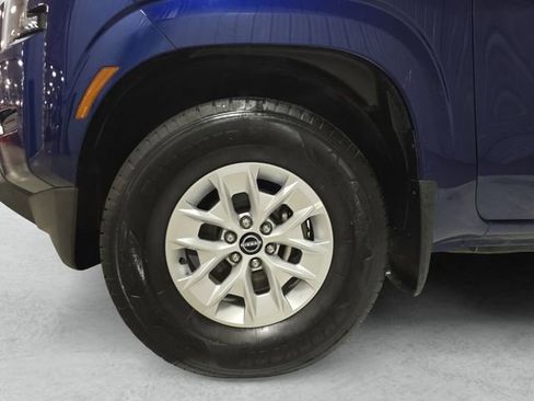 Used 2022 Nissan Frontier SV w/ Technology Package image 23