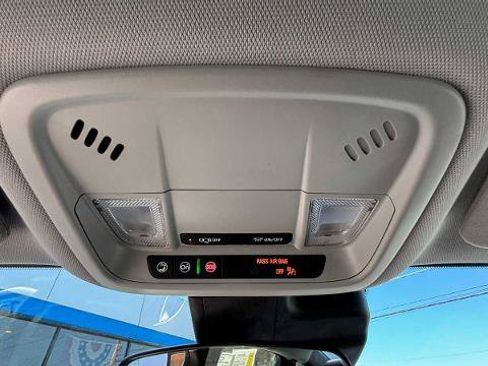 Used 2023 Chevrolet Malibu LT FWD image 19