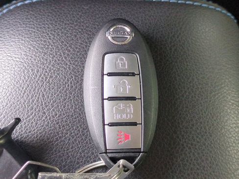 Certified 2022 Nissan Leaf SV image 28