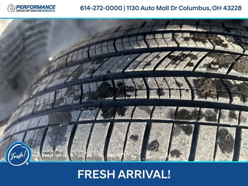 Used 2023 Jeep Grand Cherokee Laredo w/ Luxury Tech Group I image 11