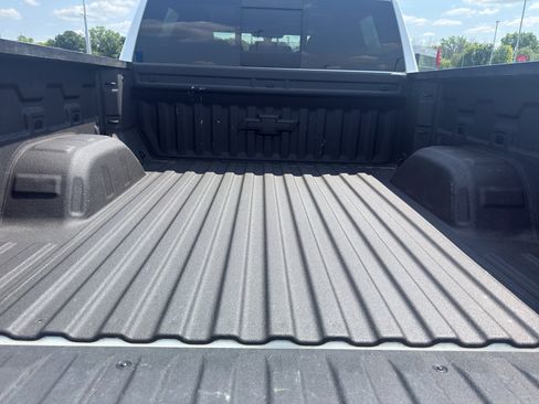 Certified 2019 Chevrolet Silverado 1500 RST AWD/4WD image 8