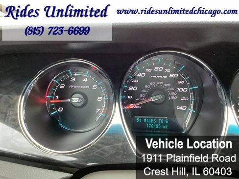 Used 2011 Ford Taurus Limited FWD image 26