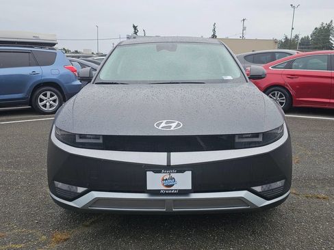 Used 2023 Hyundai Ioniq 5 SEL AWD/4WD image 2