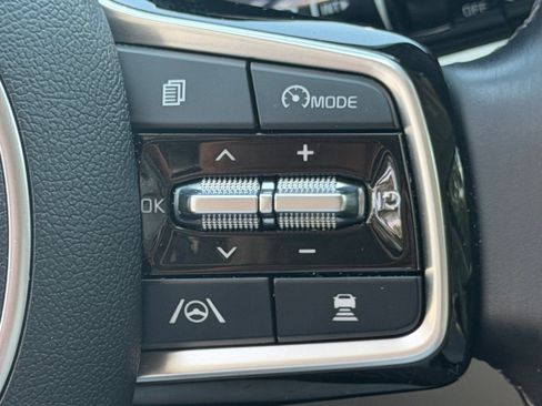 Certified 2023 Kia Sorento X-Line EX AWD/4WD image 29