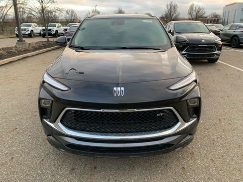 New 2026 Buick Encore GX Sport Touring w/ Comfort Package image 9