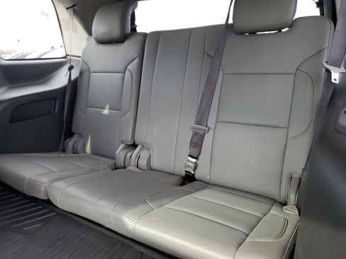 Used 2019 Chevrolet Tahoe LT w/ Luxury Package image 14