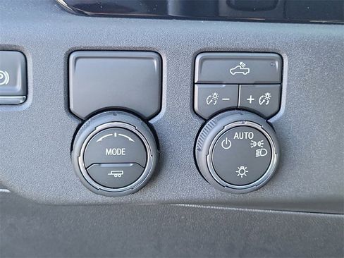 New 2026 Chevrolet Silverado 1500 LT image 15