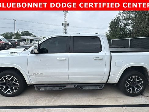 Used 2025 RAM 1500 Laramie w/ Trailer Tow Group AWD/4WD image 4