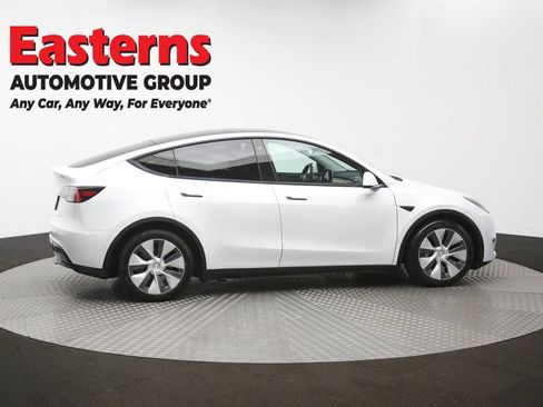 Used 2021 Tesla Model Y Long Range AWD/4WD image 41