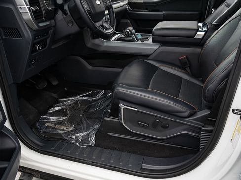 Used 2024 Ford F150 Lariat w/ Bed Utility Package AWD/4WD image 18