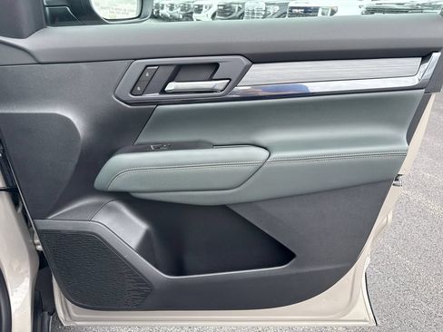 New 2026 GMC Terrain AT4 AWD/4WD image 39