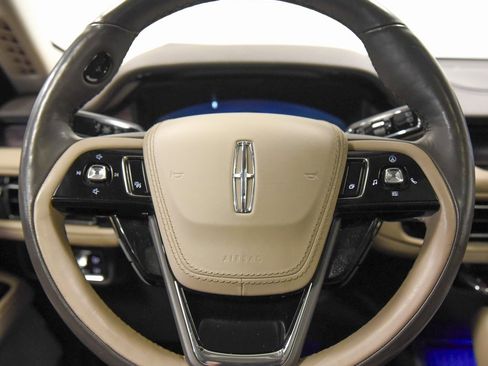 Used 2023 Lincoln Aviator Reserve w/ Equipment Group 201A image 30